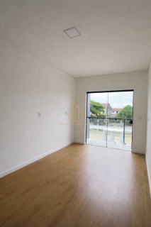 Sobrado geminado 2 quartos no Espinheiros