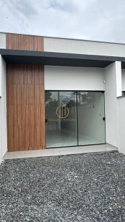 Casa geminada planta baixa 2 quartos no Aventureiro