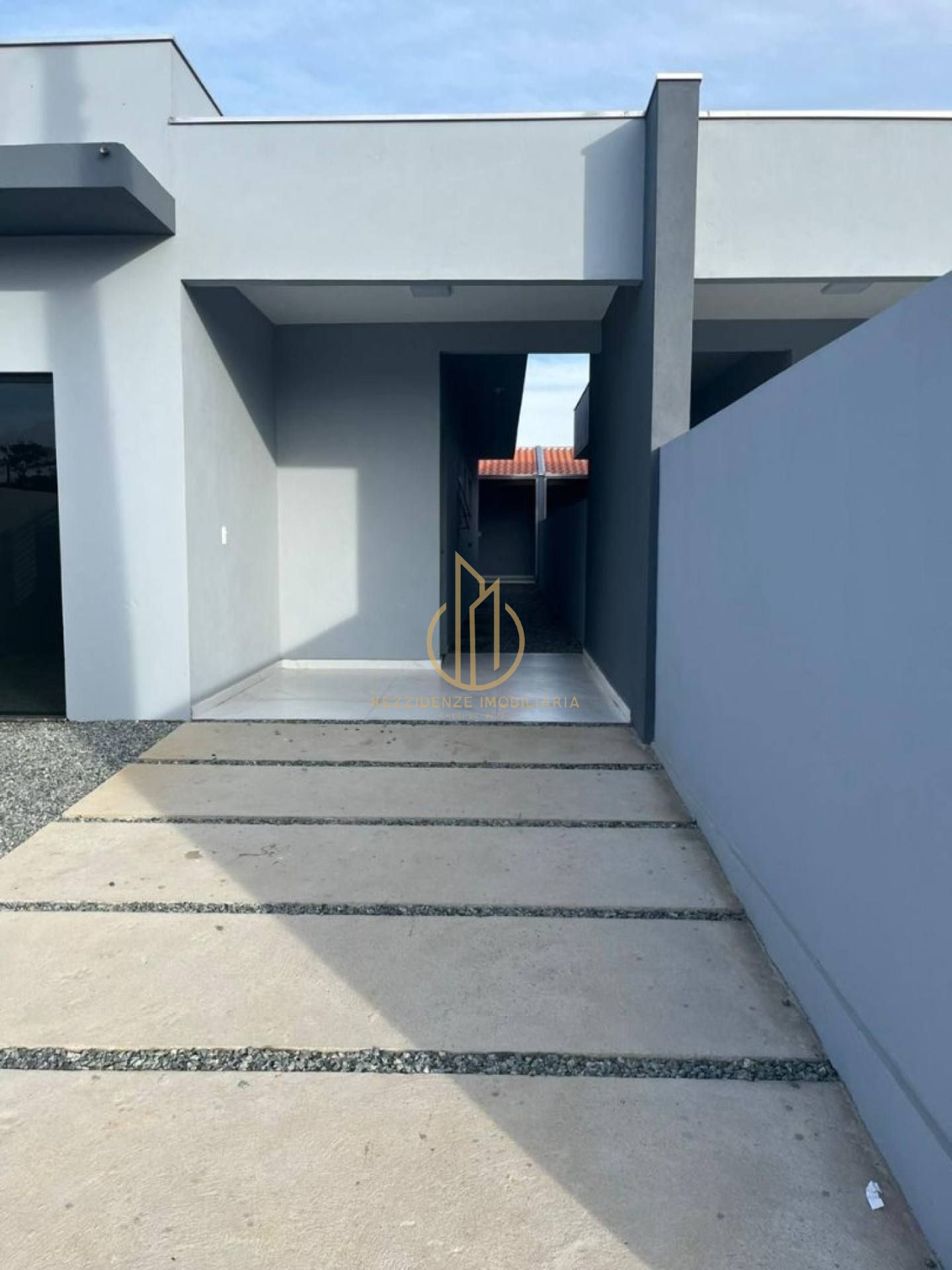 Casa geminada planta baixa 2 quartos em Barra do Itapocu