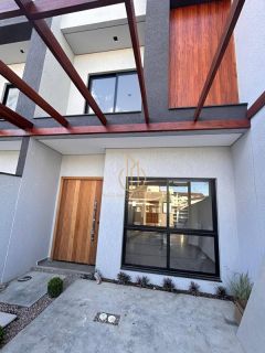 SOBRADO GEMINADO 3 QUARTOS NO SAGUAÇU