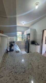 Casa averbada 2 quartos no João Costa