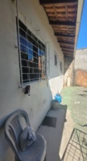 Casa averbada 2 quartos no João Costa