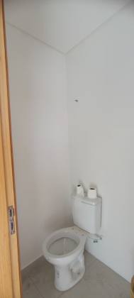 Casa Para Vender com 2 quartos no bairro Santa Catarina  em Joinville