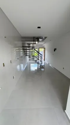 Casa Para Vender com 2 quartos no bairro Santa Catarina  em Joinville