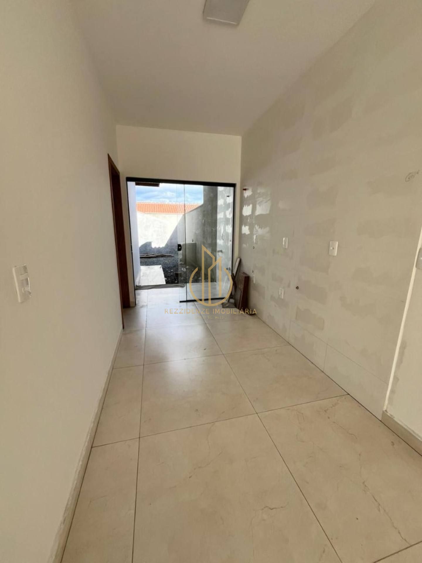 Casa geminada planta baixa 3 quartos no Itinga Araquari