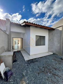 Casa geminada planta baixa 3 quartos no Itinga Araquari