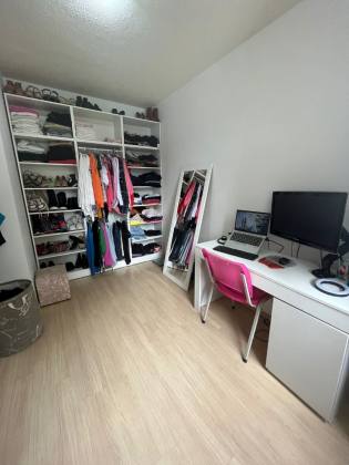 Apartamento Para Vender com 2 quartos no bairro Aventureiro em Joinville