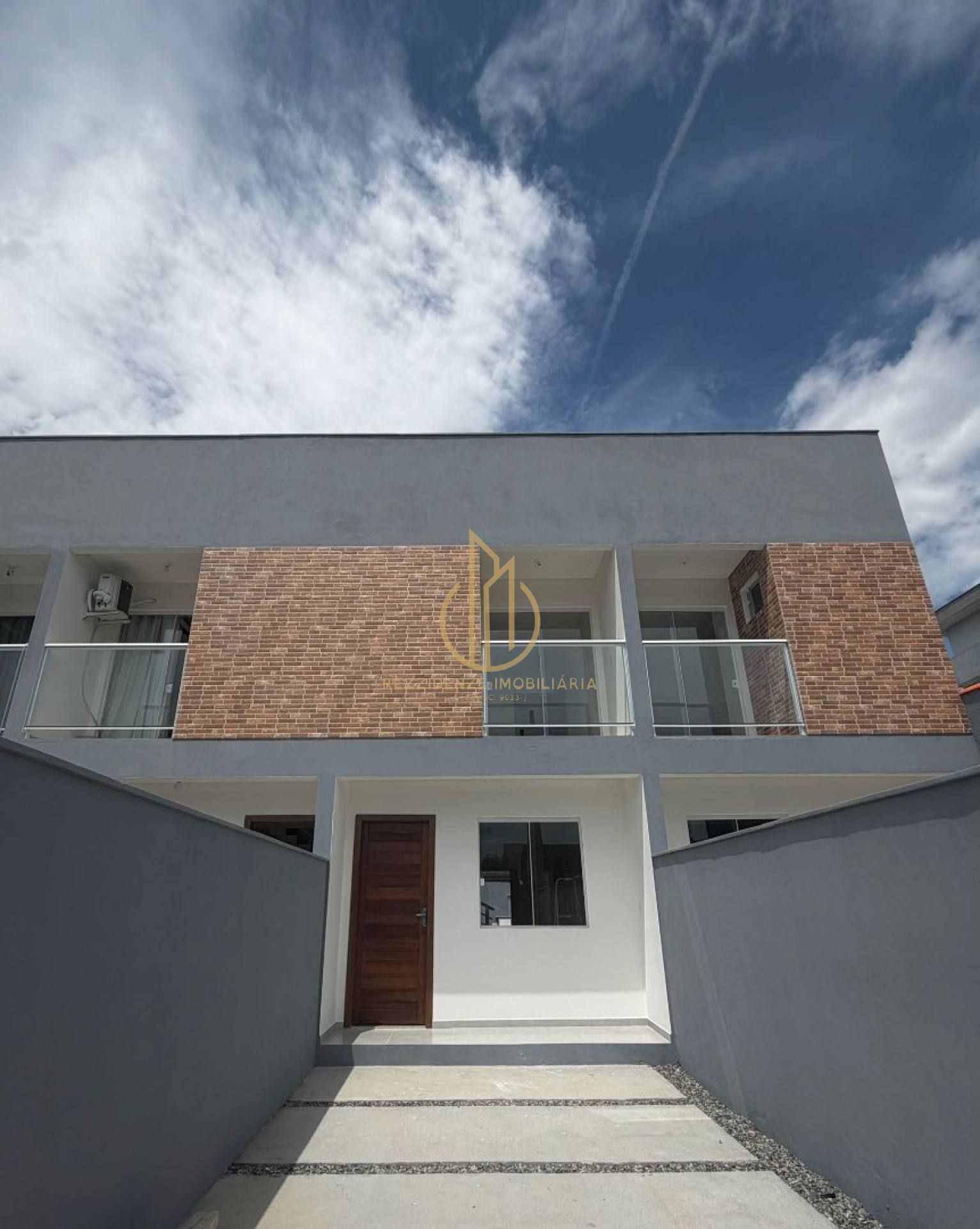 Sobrado geminado 3 quartos pronto para morar no Comasa