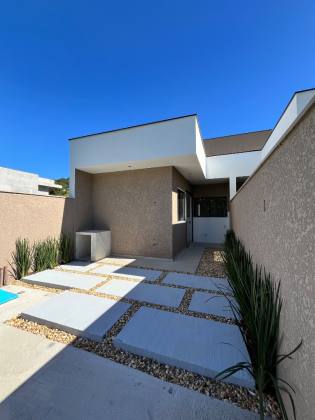 Casa Averbada em bairro Planejado no Itinga