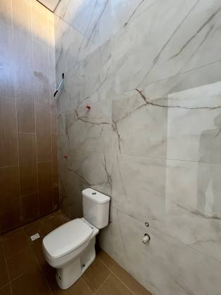 Casa Averbada em bairro Planejado no Itinga