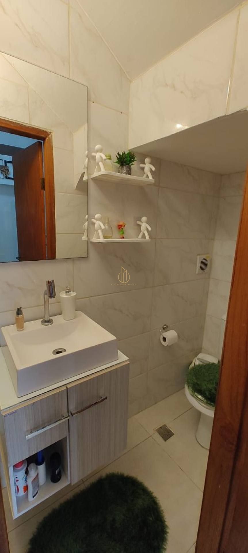 Sobrado com 2 quartos disponivel para venda no bairro Jarivatuba  em Joinville