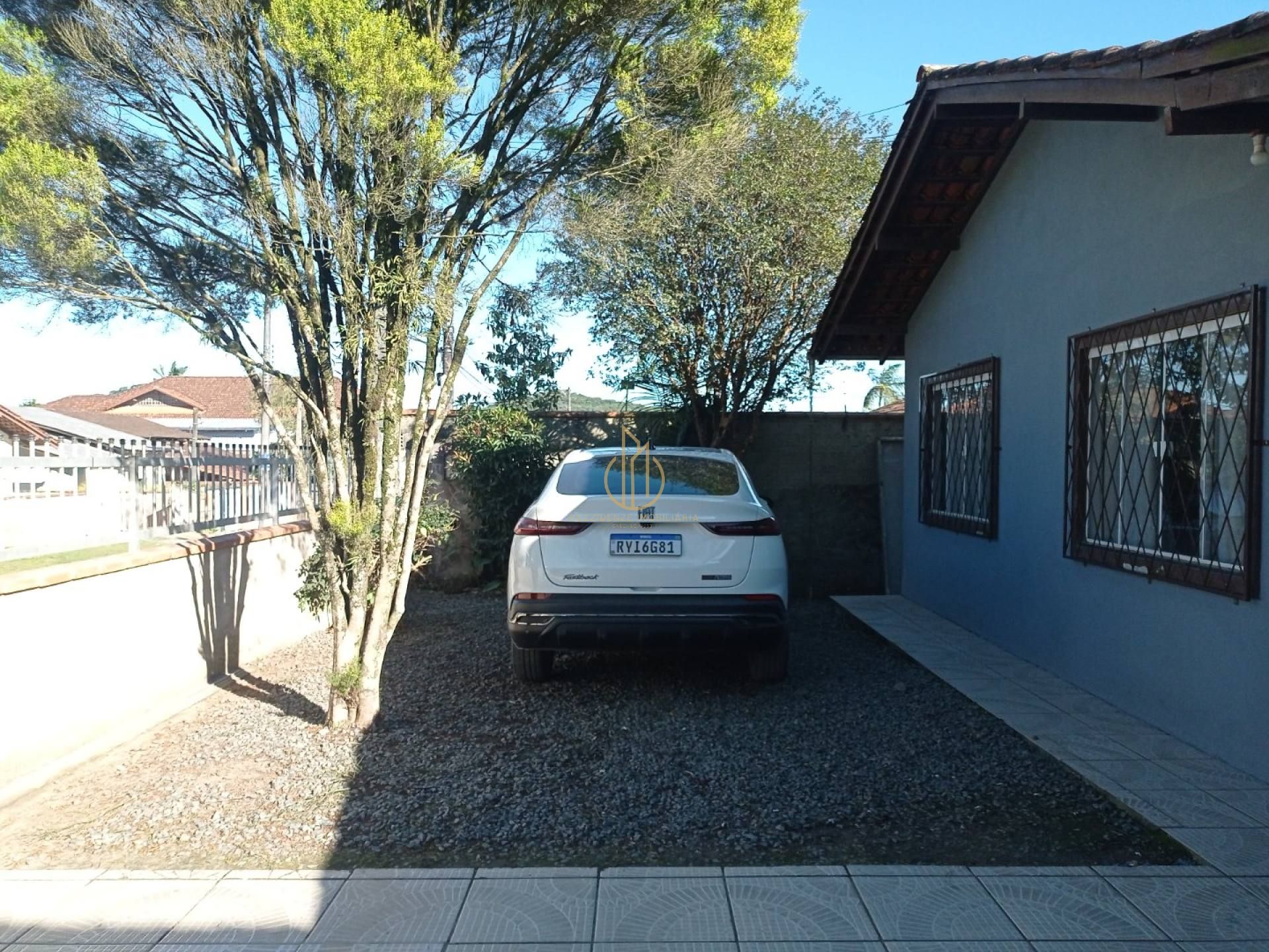 Casa disponivel para venda com 3 quartos no bairro Boehmerwald em Joinville