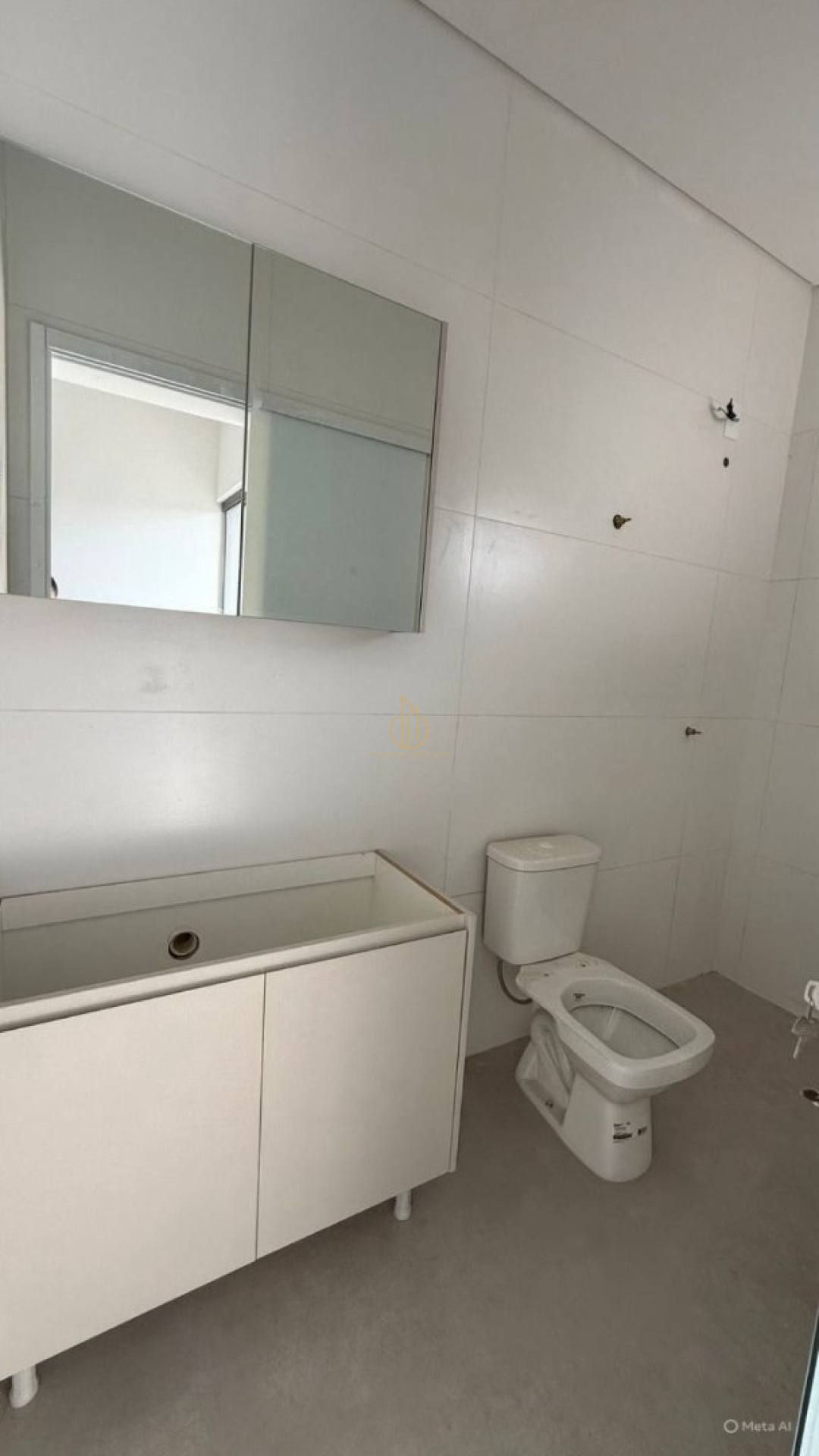 Sobrado geminado com 2 suítes no Vila Nova