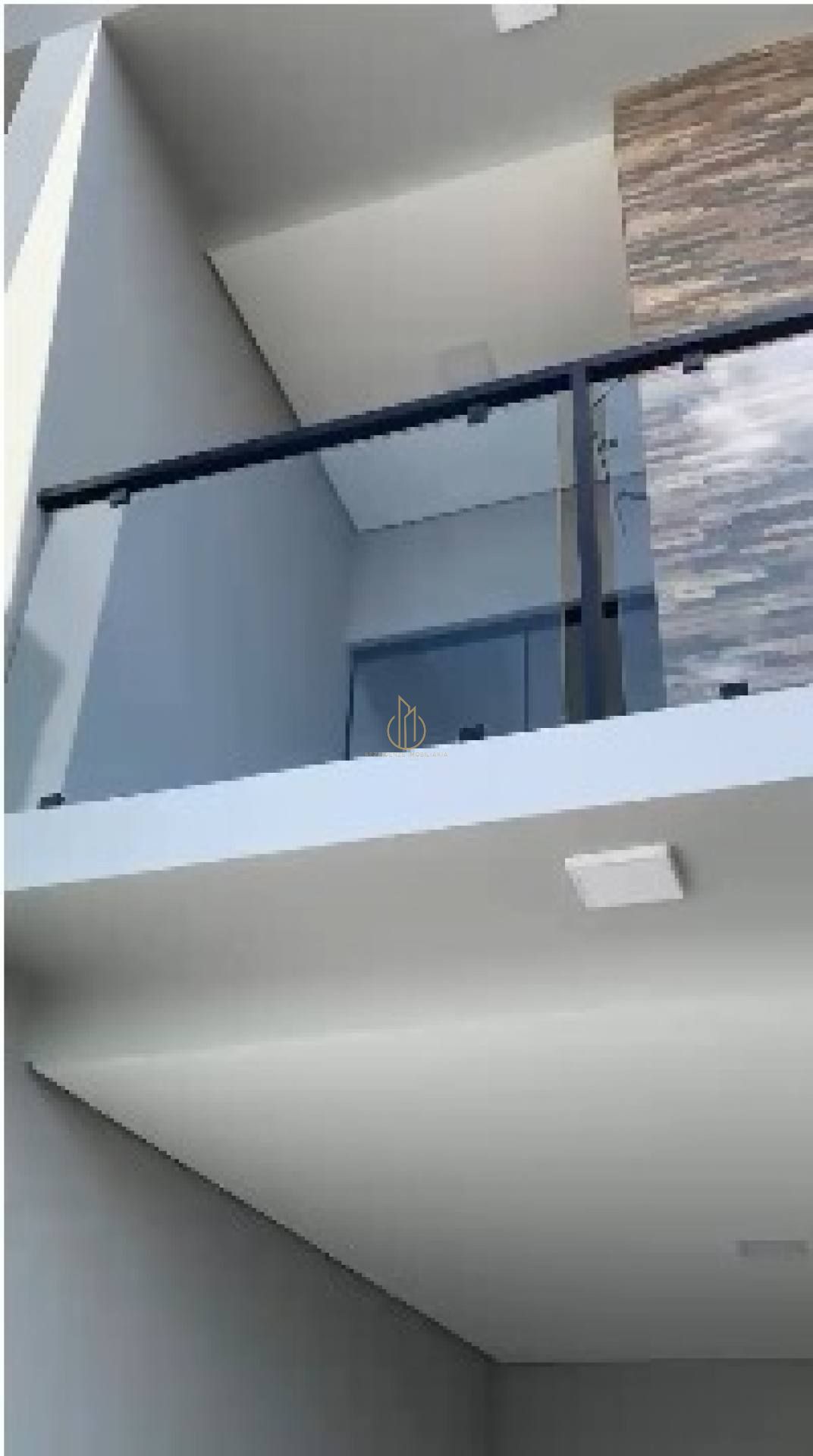 Sobrado geminado com 2 suítes no Vila Nova