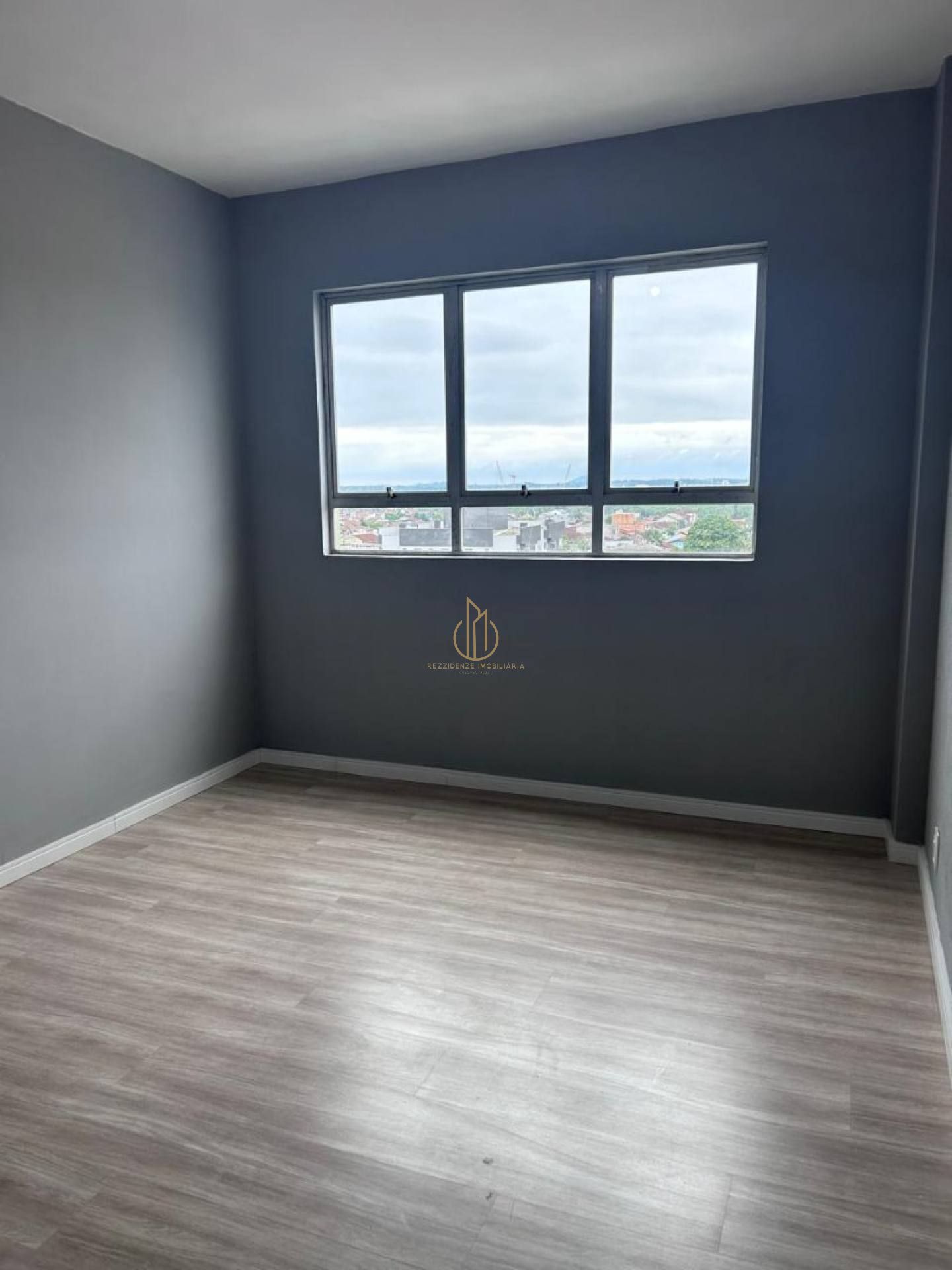 Apartamento Para Vender com 3 quartos no bairro Boa Vista em Joinville