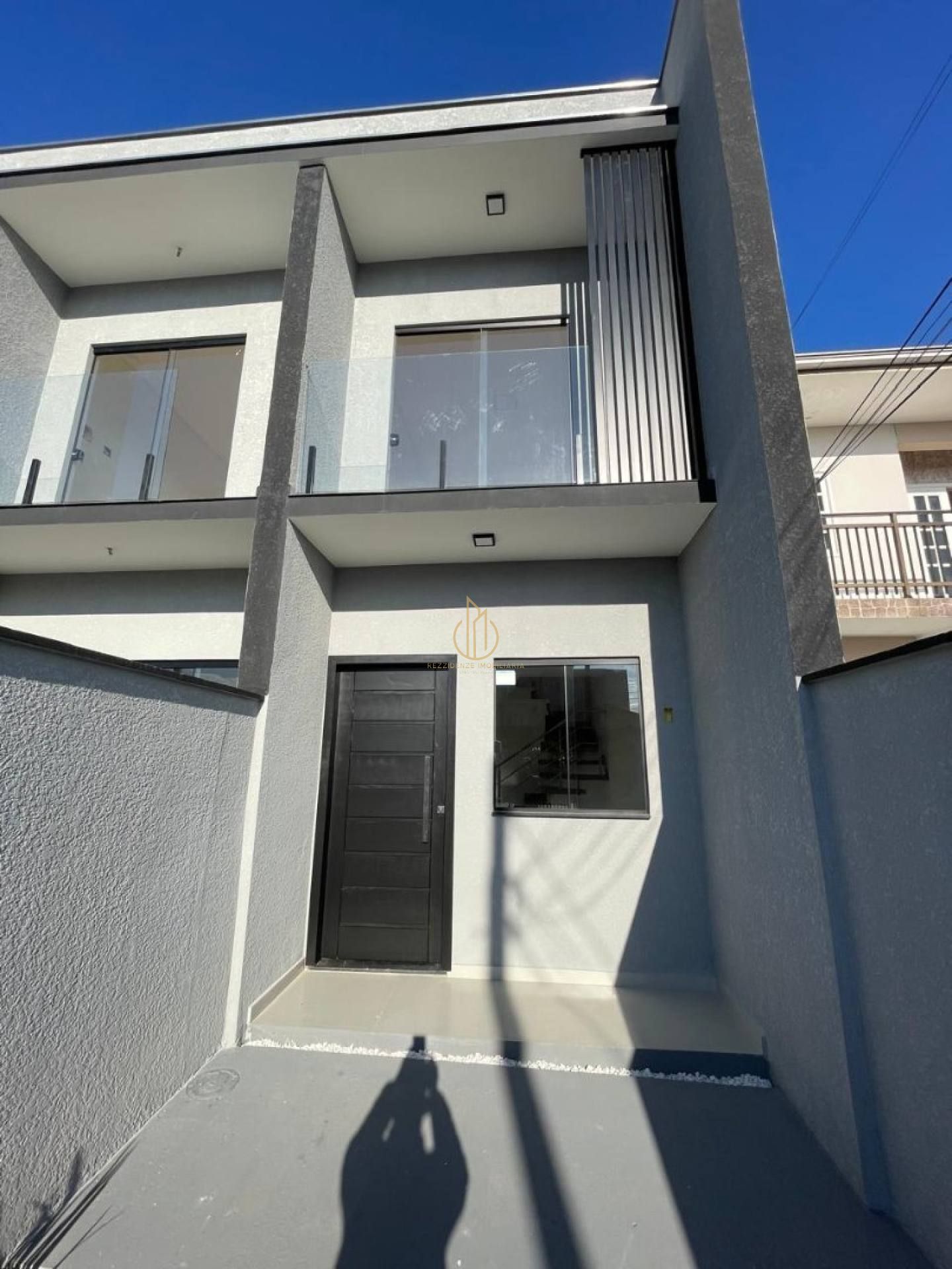 Sobrado Para Vender com 2 quartos no bairro Comasa em Joinville