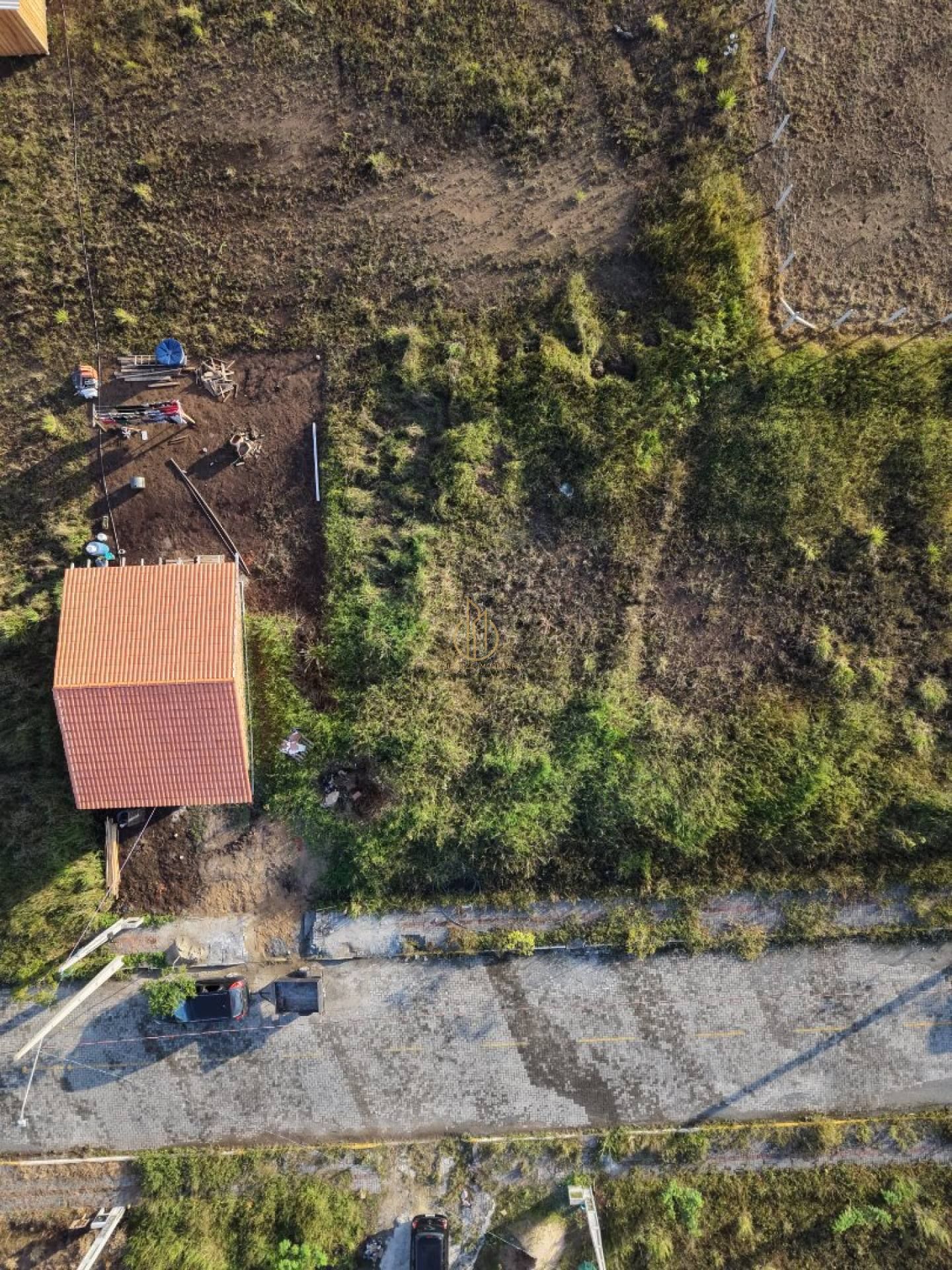 TERRENO NO LOTEAMENTO JARDIM CRISTINA