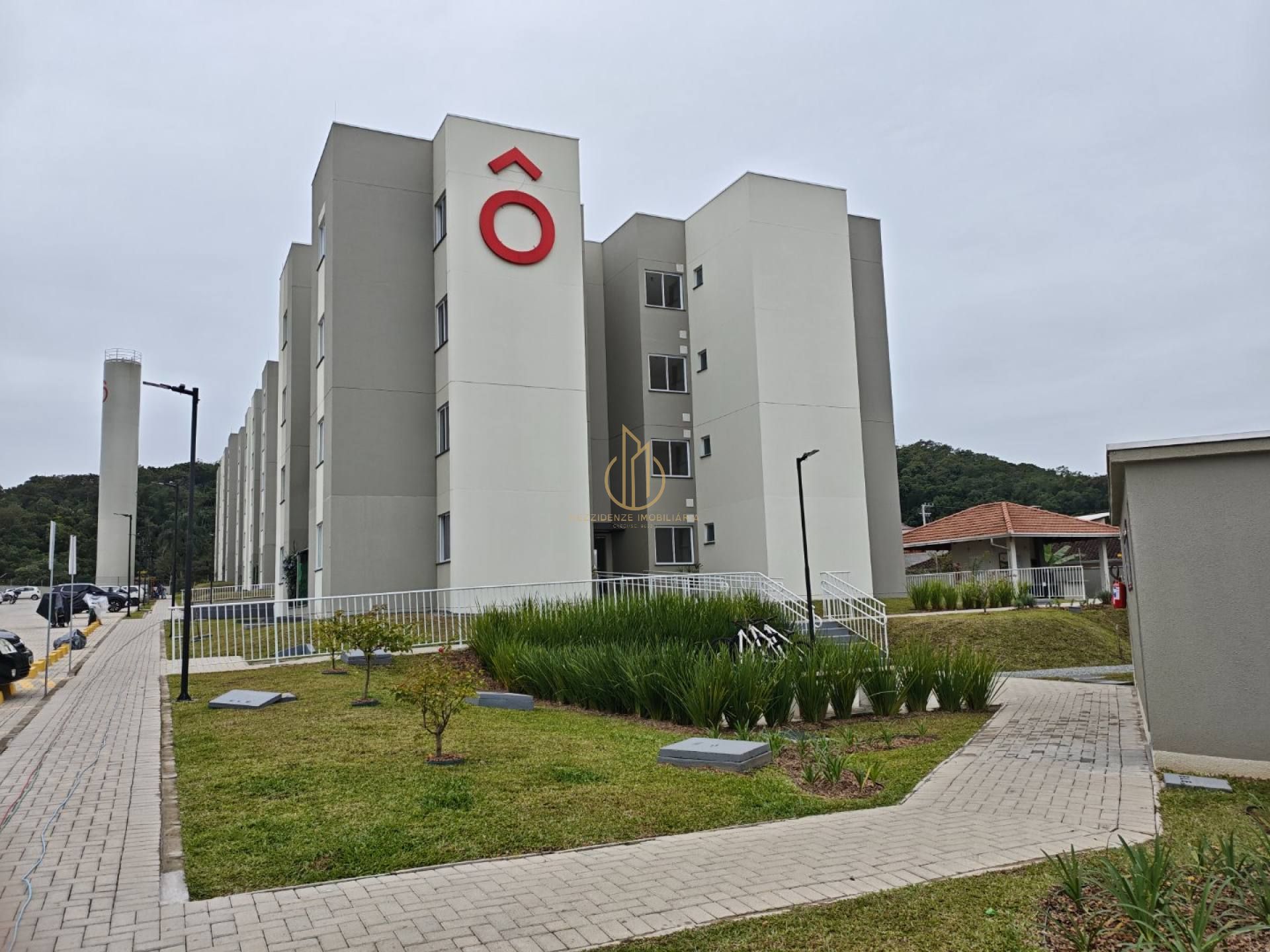 Apartamento 02 dormitórios a venda no bairro Petrópolis Joinville SC