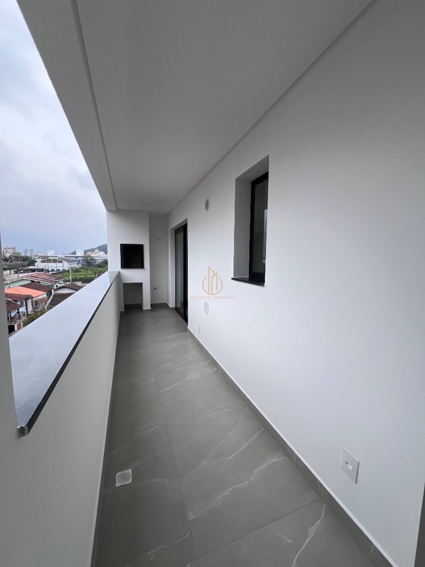 Apartamento no Bucarein 1 suíte 2 dormitórios