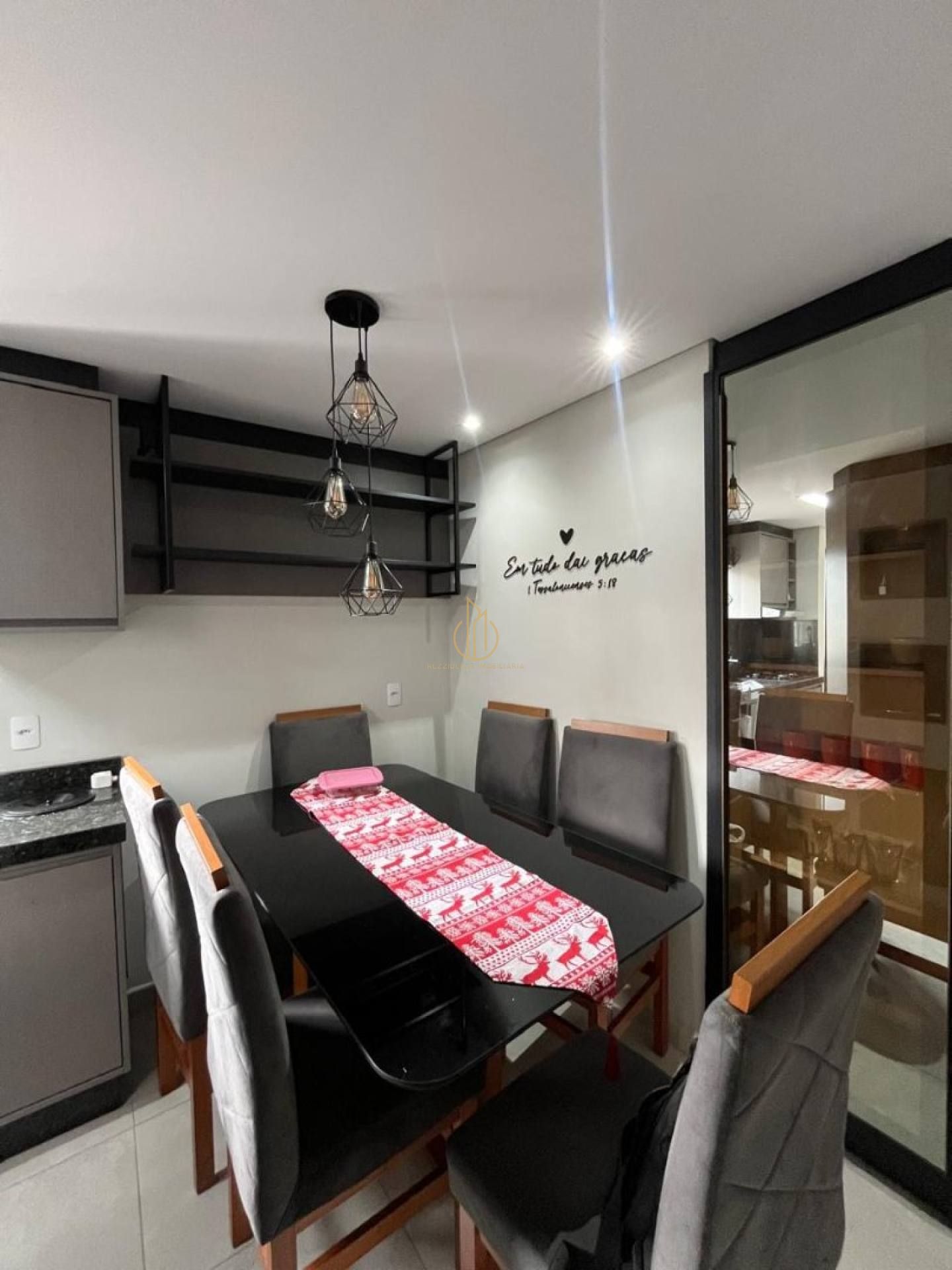 Apartamento mobiliado 2 quartos no Vila Nova