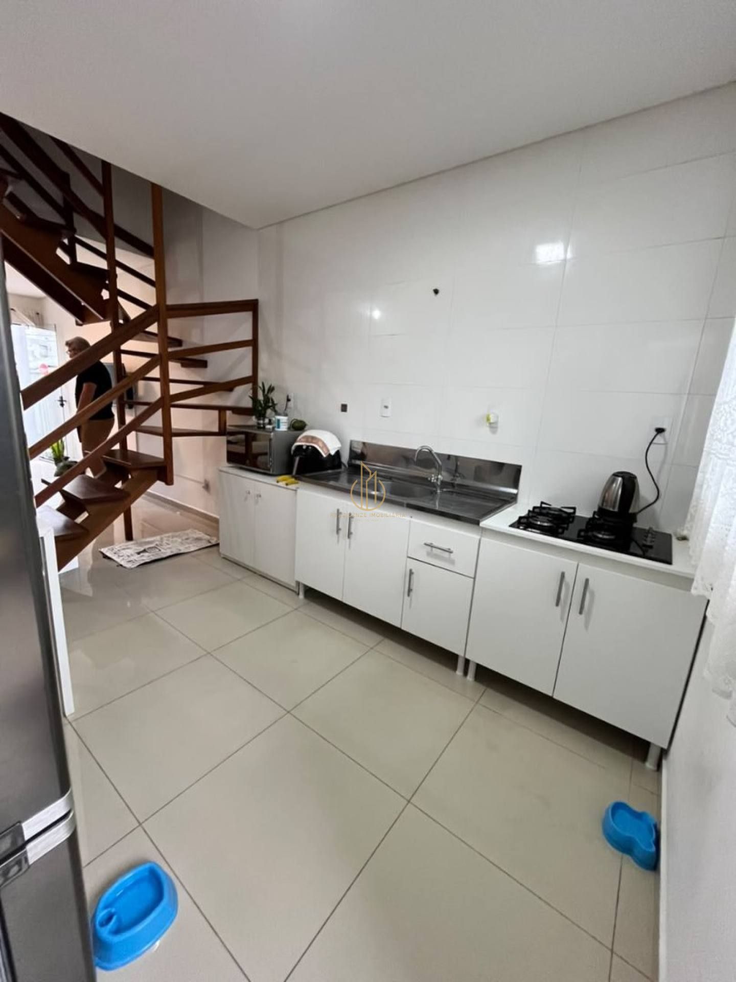 Sobrado Para Vender com 2 quartos 1 suítes no bairro Aventureiro em Joinville