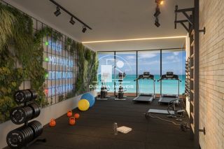 PALM BEACH RESIDENCE