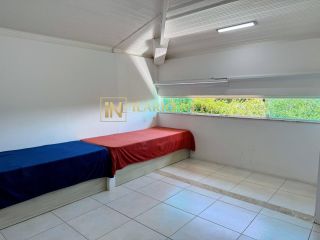 Apartamento triplex com 4 Suítes á venda em Itacimirim