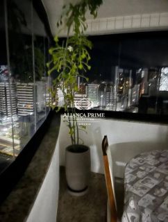Apartamento Para Vender com 4 quartos 4 suítes no bairro Pituba em Salvador