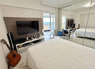 Apartamento Para Vender com 2 quartos 2 suítes no bairro Armação em Salvador