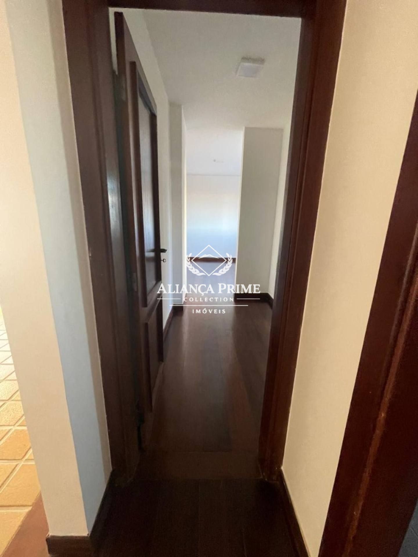 Apartamento Exclusivo  Para Vender com 4 quartos 3 suítes no bairro Graça em Salvador