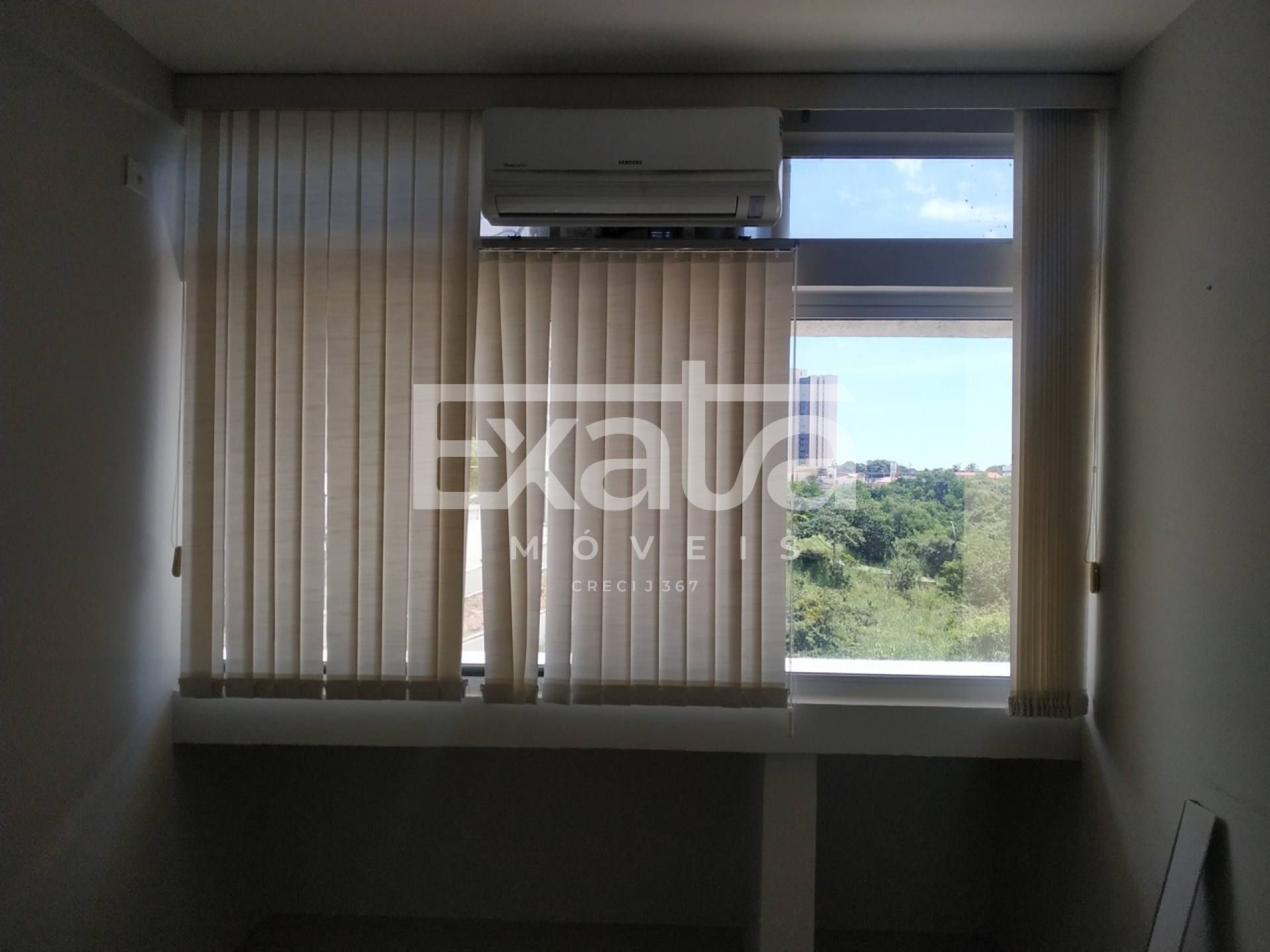 Sala Comercial - Edificio Zirconio