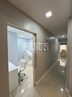 Clínica - Empresarial Jaracaty