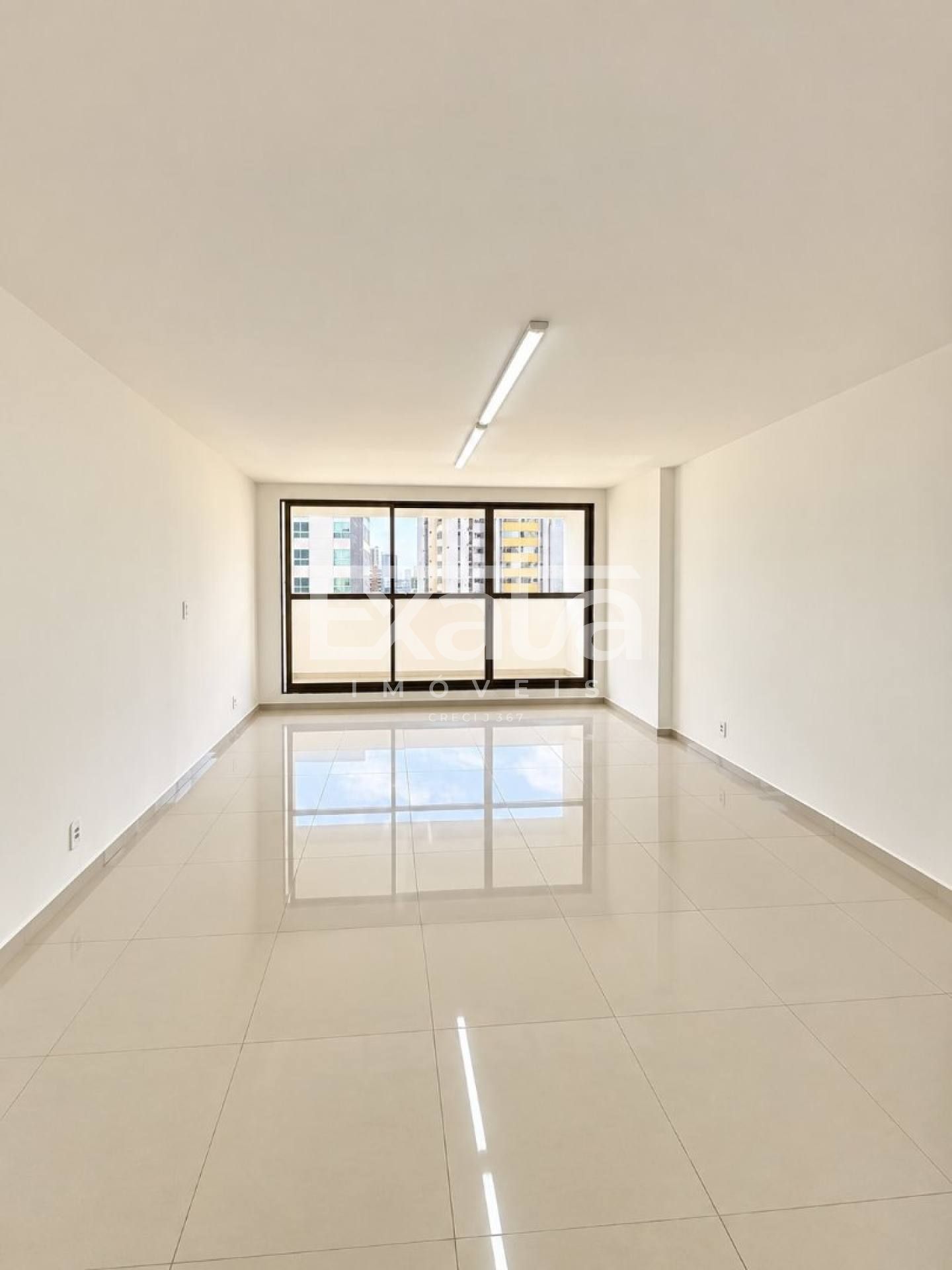 Ed. Golden Tower (7º Andar) - Renascença