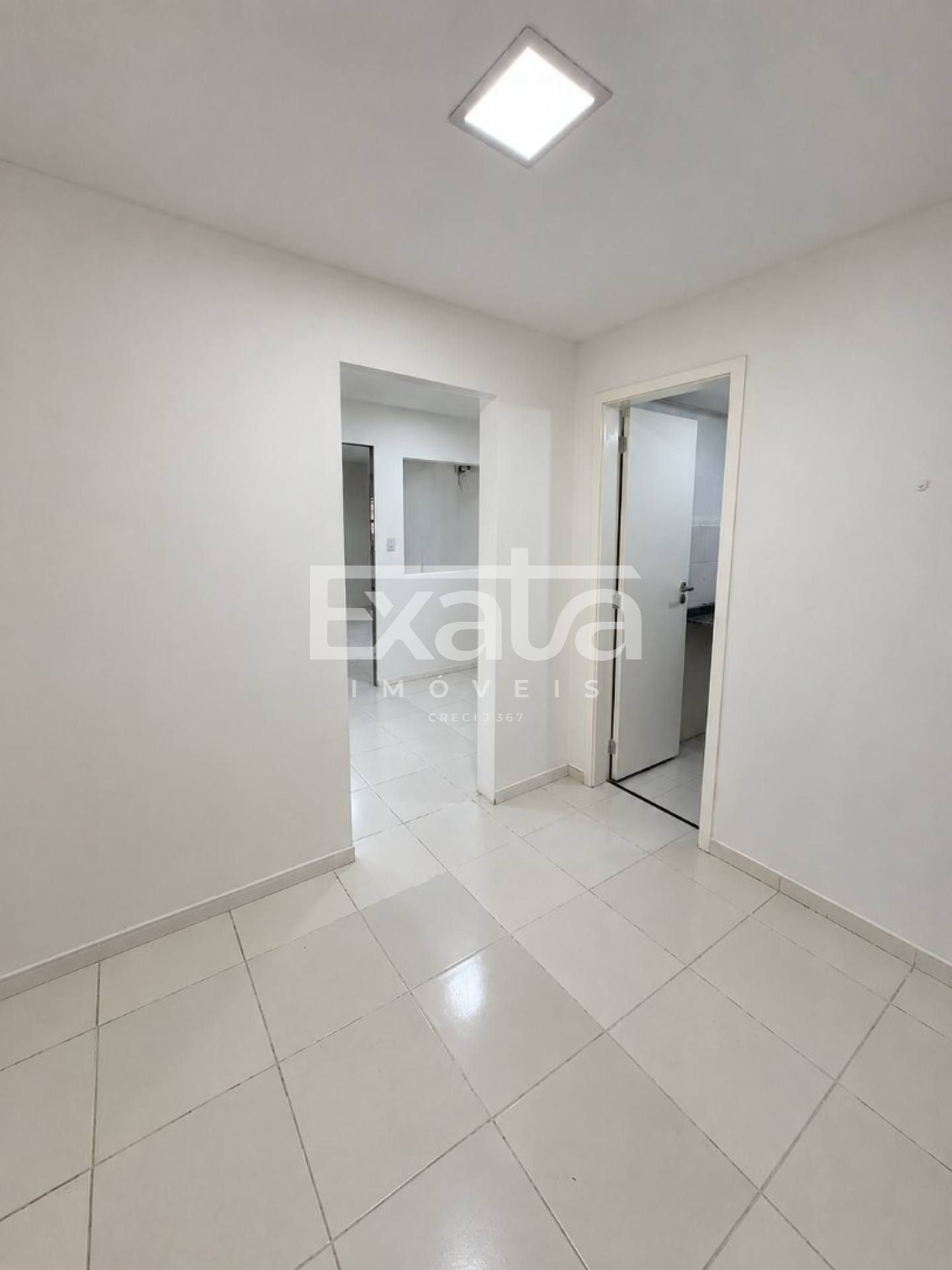Ed. Golden Tower (5 Andar) - Renascença