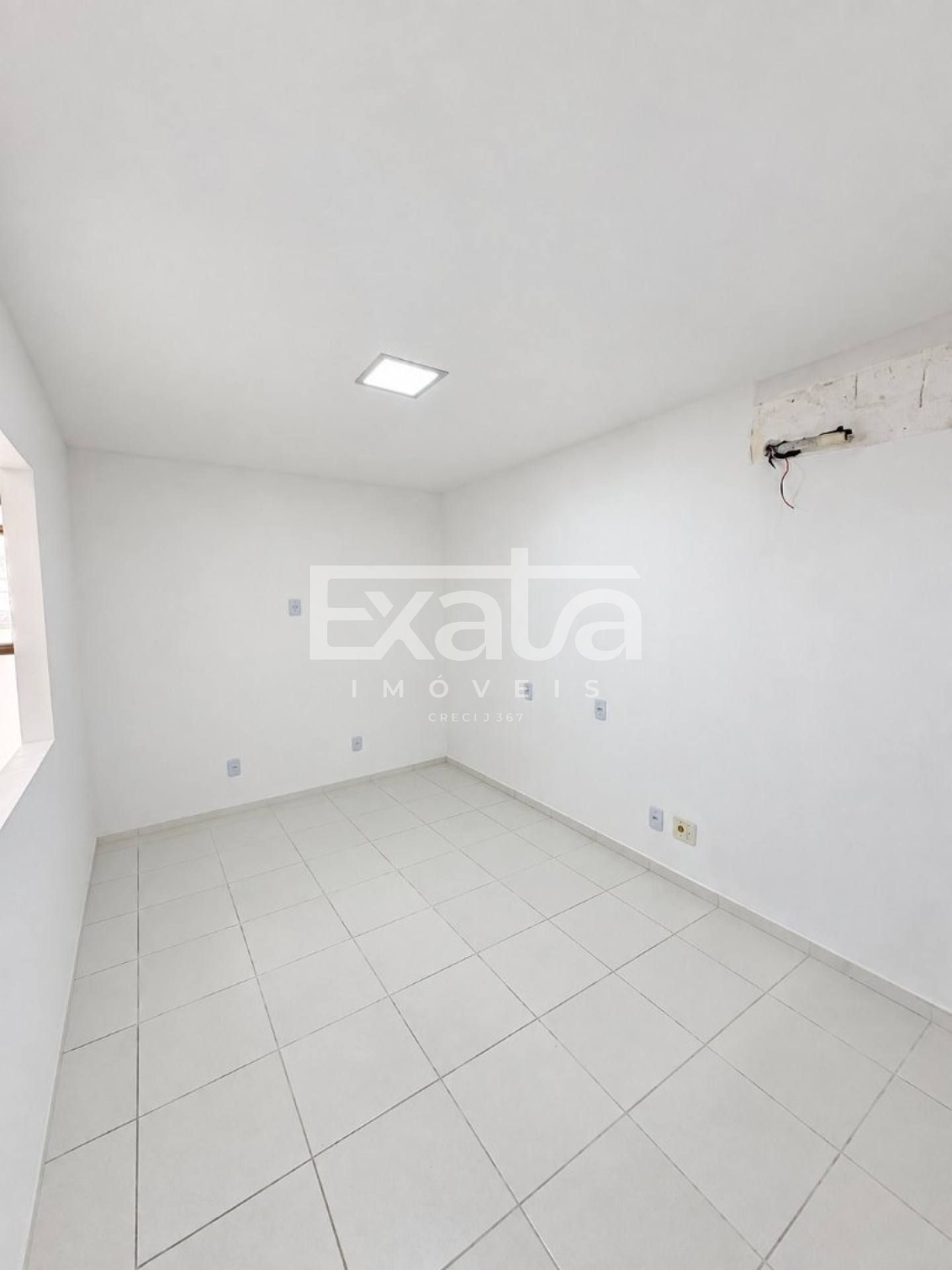 Ed. Golden Tower (5 Andar) - Renascença