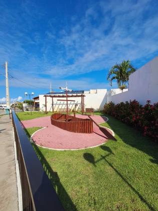 Marine Residence Condomínio Clube na Barra dos Coqueiros-SE