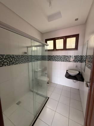 CASA NO CIRURGIA PROXIMO A AV DESENBARGADOR MAYNARD