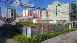 TERRENO POR TRAS DA RENASCENÇA