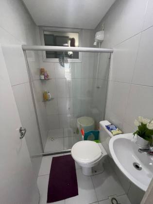 Condomínio Monticello - AP com 3/4 sendo 2 suites (lado da sombra)