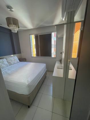 Condomínio Monticello - AP com 3/4 sendo 2 suites (lado da sombra)