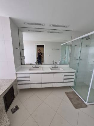 Apartamento na MANSÃO LUCIANO BARRETO JÚNIOR no bairro:Jardins - Aracaju - SE