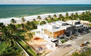 CANTO DO MAR | GUARAJUBA Exclusividade, sofisticação e o privilégio de viver de frente para o mar