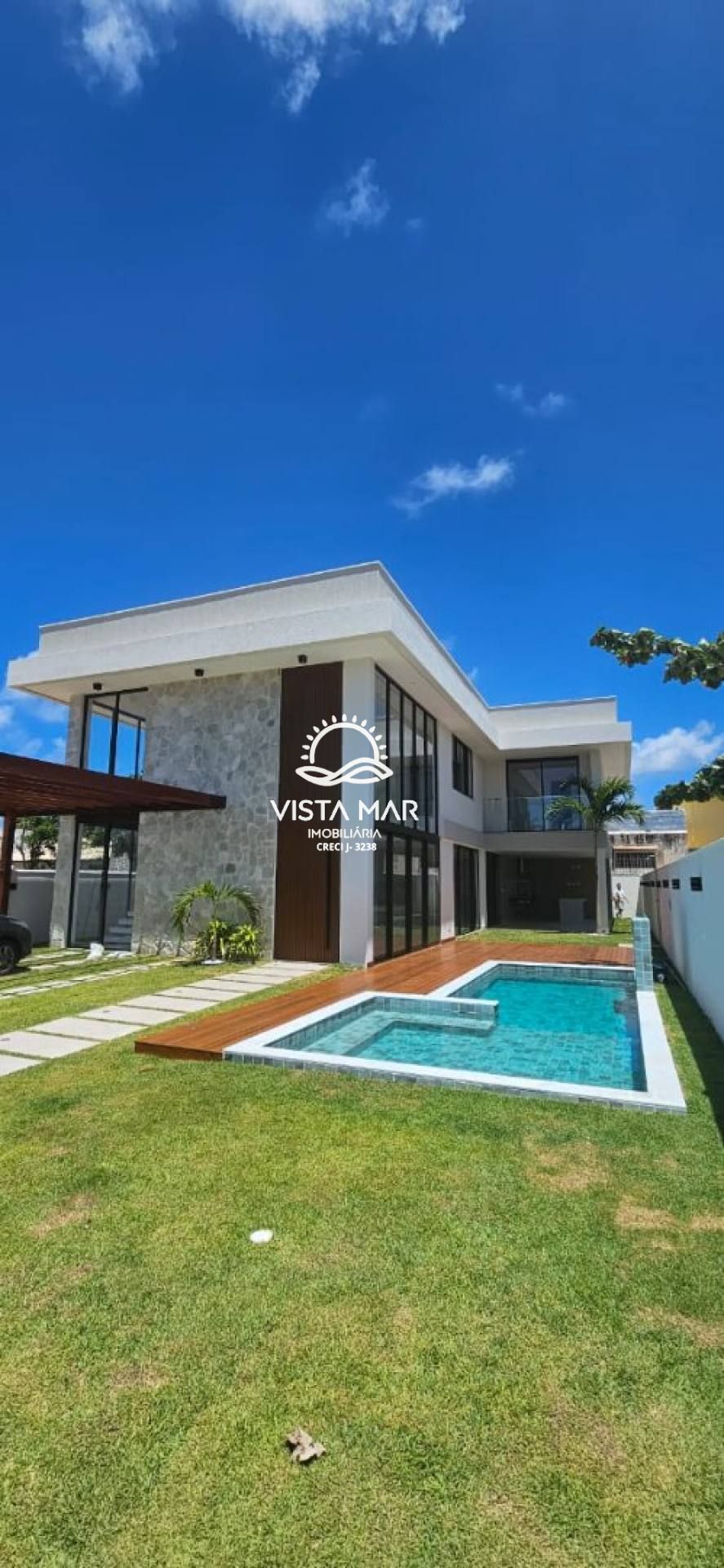 Apartamento Para Vender com 7 quartos 7 suítes no bairro Praia do Forte em Mata De São João