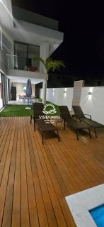 Mansão Exclusiva à Venda no Condomínio Canto do Mar Privilege – Guarajuba