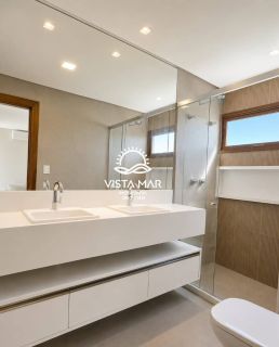 Apartamento Para Vender com 4 quartos 4 suítes no bairro IMBASSAÍ em Mata De São João