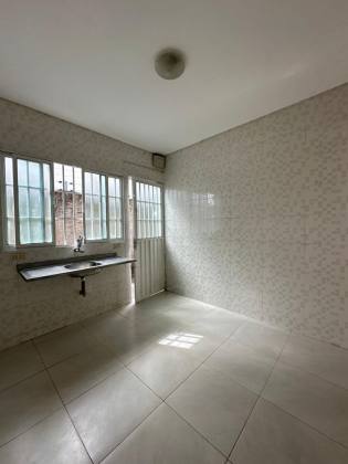 Casa no loteamento Juruá