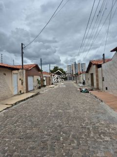 Casa Para Vender com 2 quartos 1 suítes no bairro Alagoinhas Velha em Alagoinhas
