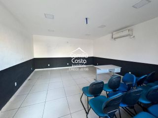Galpão / Depósito / Armazém Para Alugar no bairro Juracy Magalhães em Alagoinhas
