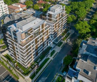 BIGORRILHO|COBERTURA PRONTO PARA MORAR , 4 SUÍTES , VAGAS, PROXÍMO AO PARQUE BARIGUI.