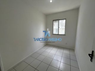 Alugo Apartamento 2/4 no Rosa Elze